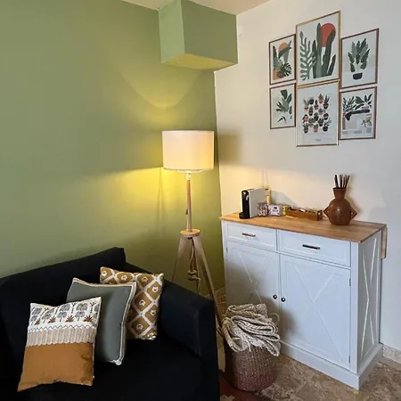 Boho Chic Apt With Fast Wi-Fi Ac And Smarttv Constanta